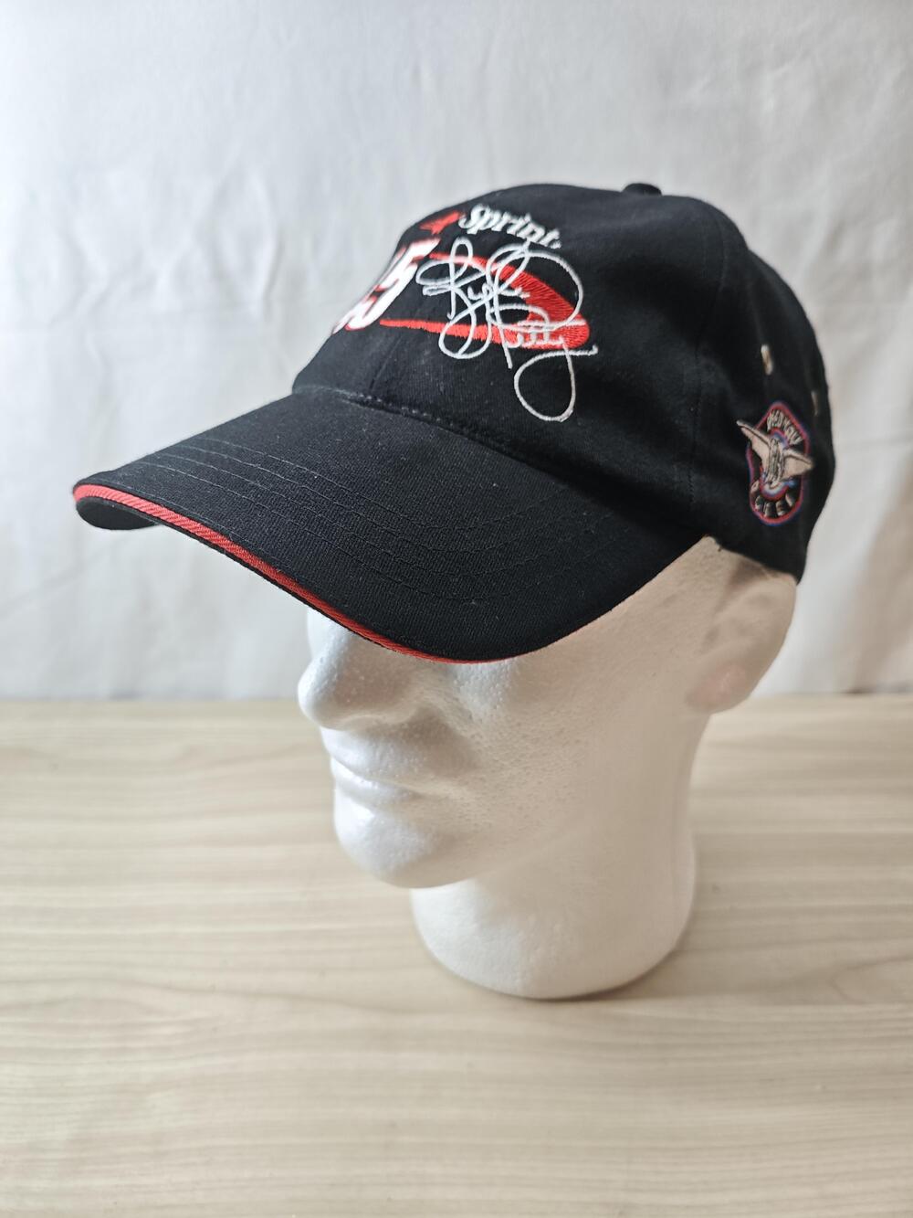 Petty Enterprises Hat Cap Strap Back Black Red NASCAR Racing Sprint 45 Mens